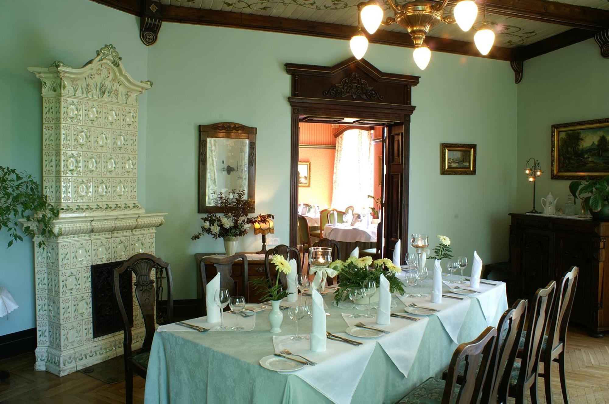 Bed and Breakfast Bialy Dwor Kwidzyn Exteriér fotografie